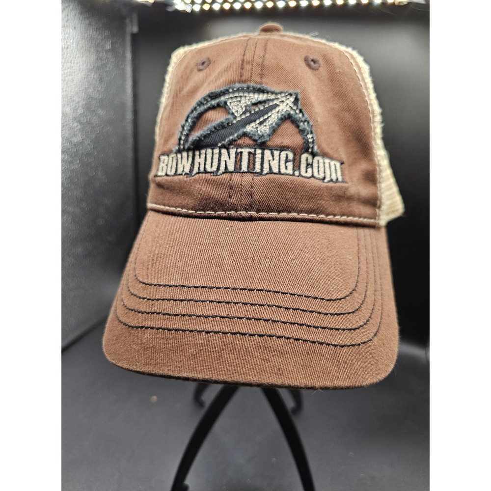 Bowhunting.com Trucker Hat Brown Tan Mesh Snapback Adjustable Hunting Cap